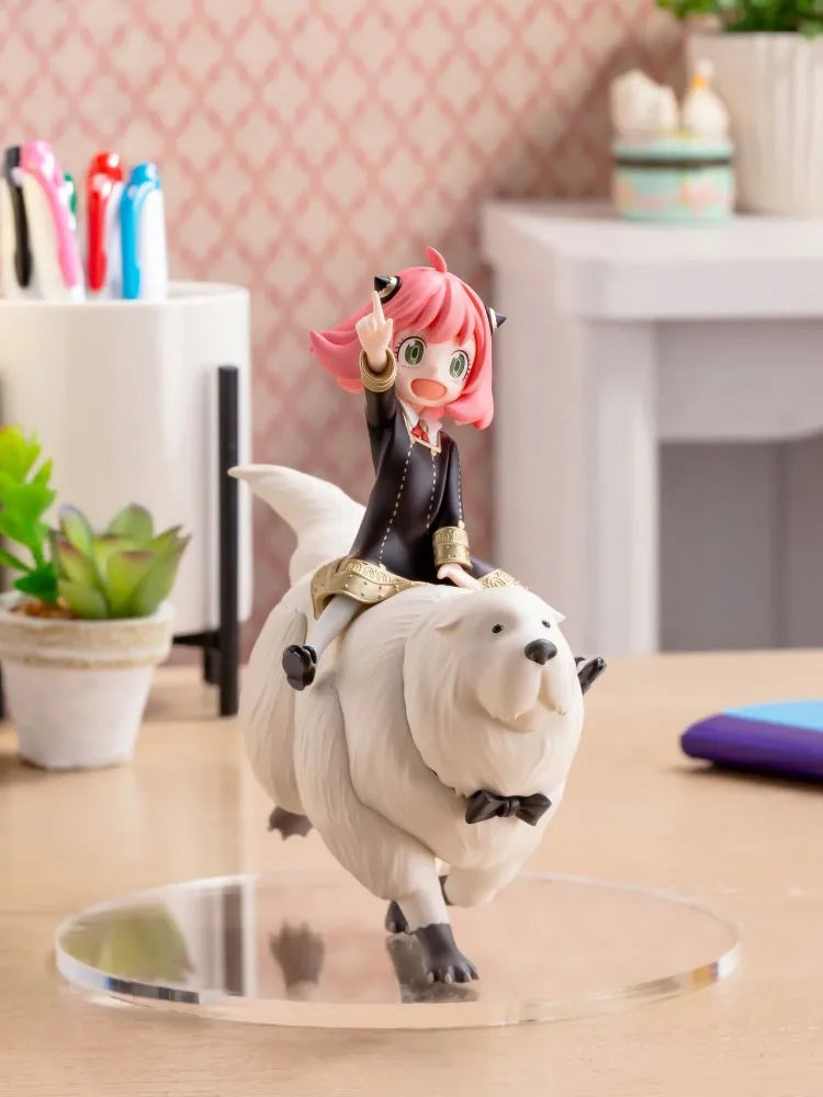 Spy x Family Anya Forger & Bond Figure